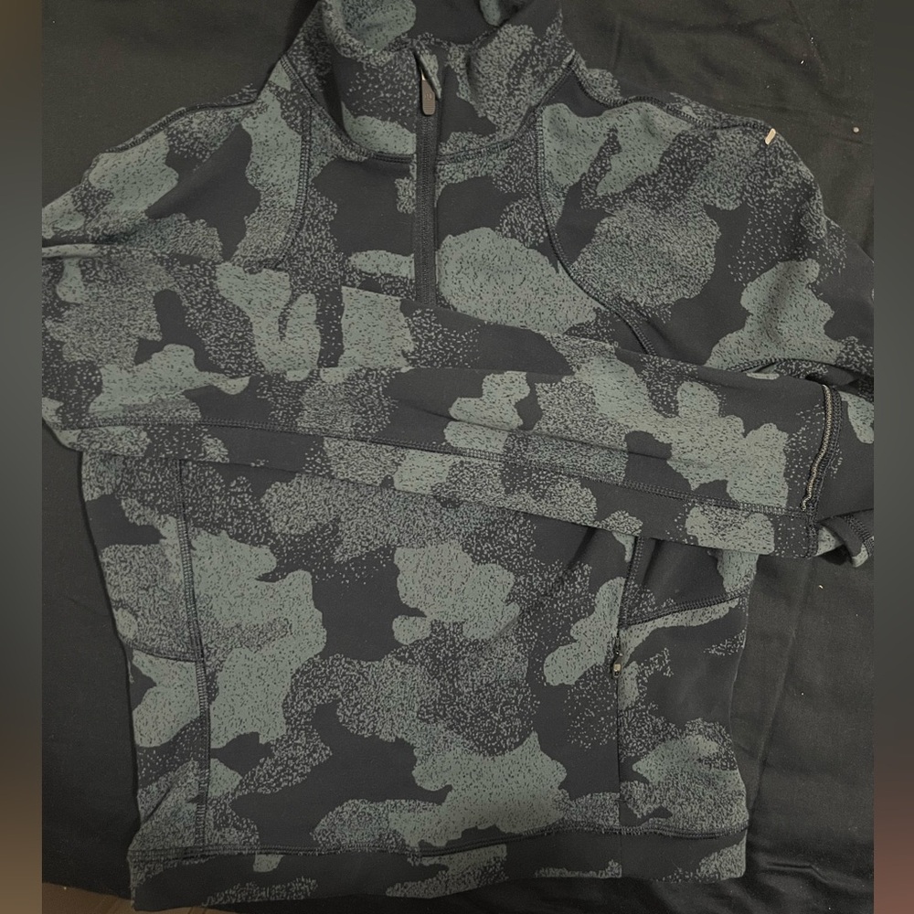 Lululemon Camouflage Quarter-Zip Pullover